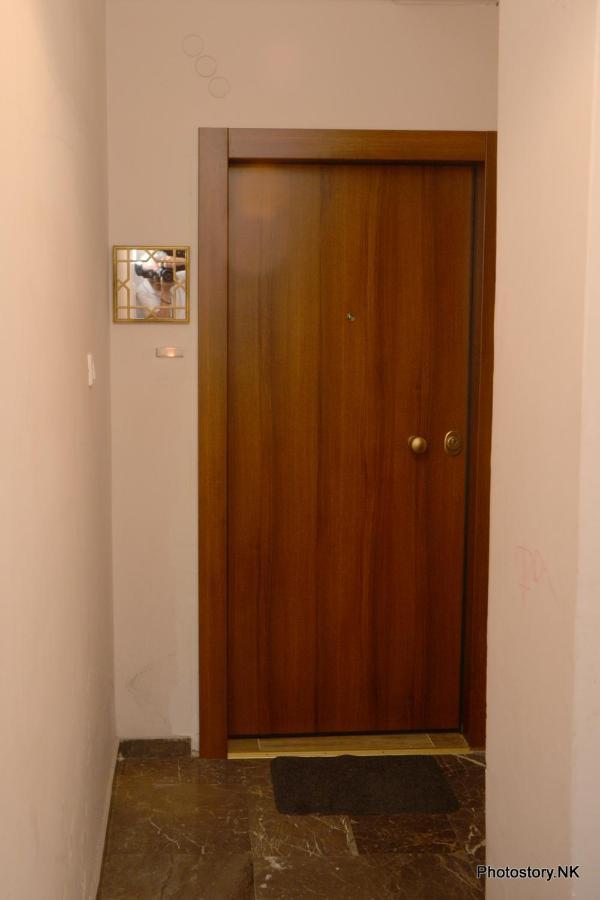 Kynosargous Square'S Apartment Athen Exterior foto